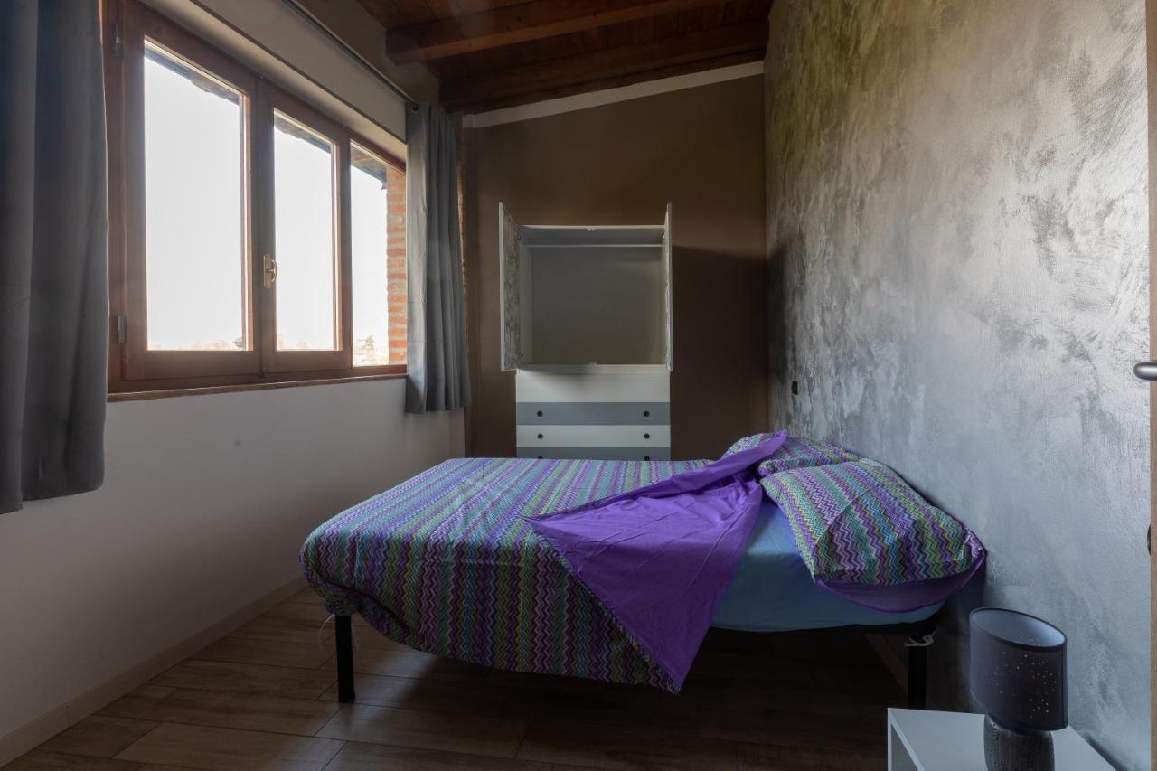 Angolo Nascosto Apartments San Fiorano Bagian luar foto